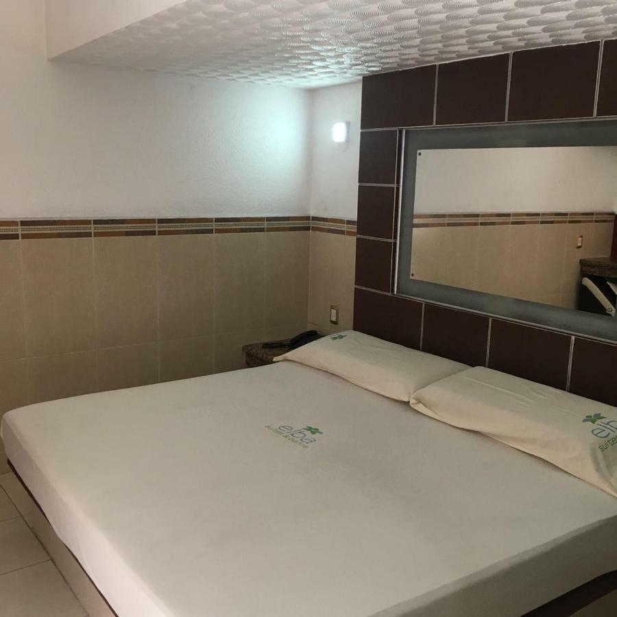 Hotel & Suites Elba Toluca Exterior foto